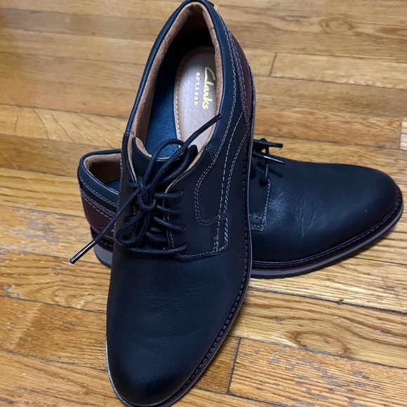 Clarks Men's Black Monahan Oxford Shoes - Picture 7 of 8
